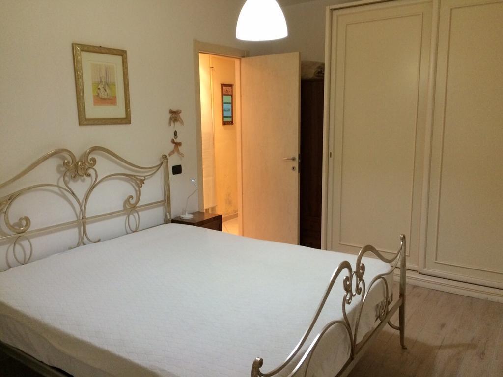 Apartment Largo Del Teatro Porto San Giorgio Bilik gambar