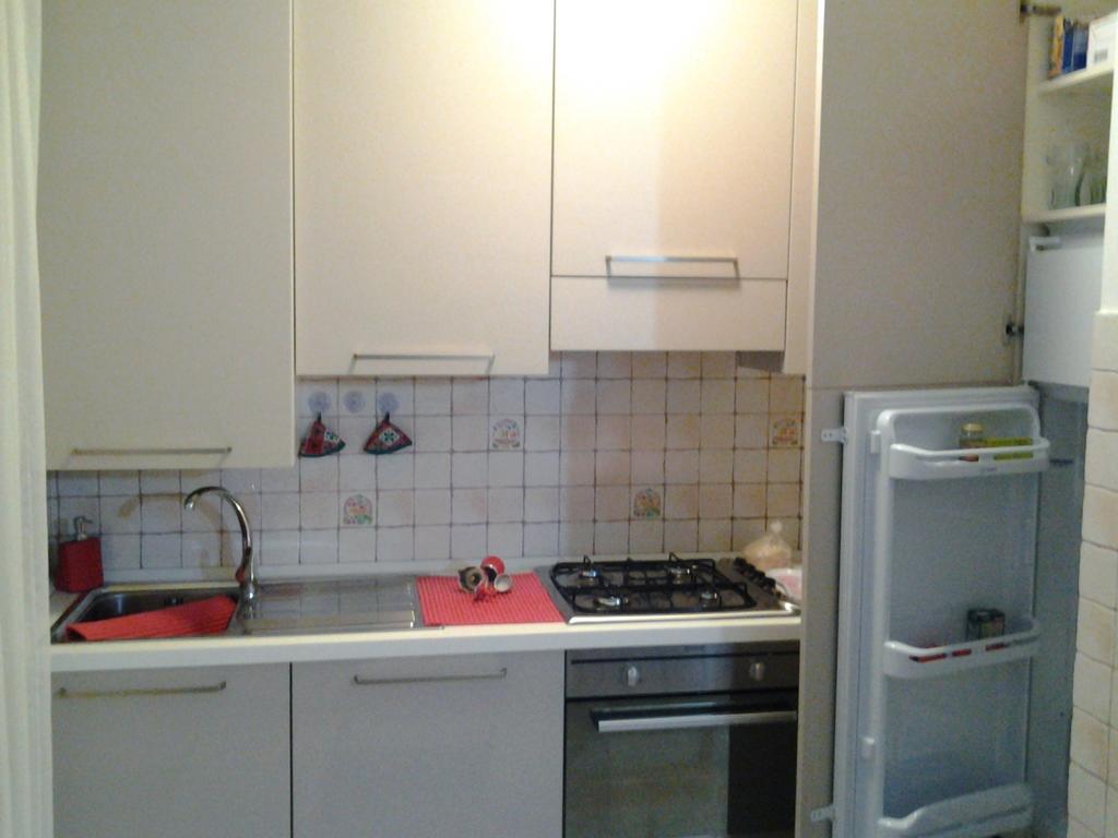Apartment Largo Del Teatro Porto San Giorgio Bilik gambar